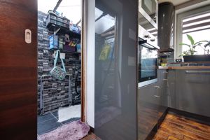 Kitchen/Diner- click for photo gallery